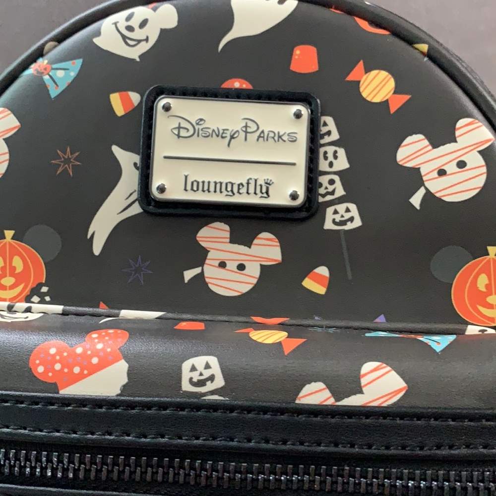 Disney Mickey Icon Halloween Loungefly Backpack - Picture 3 of 9